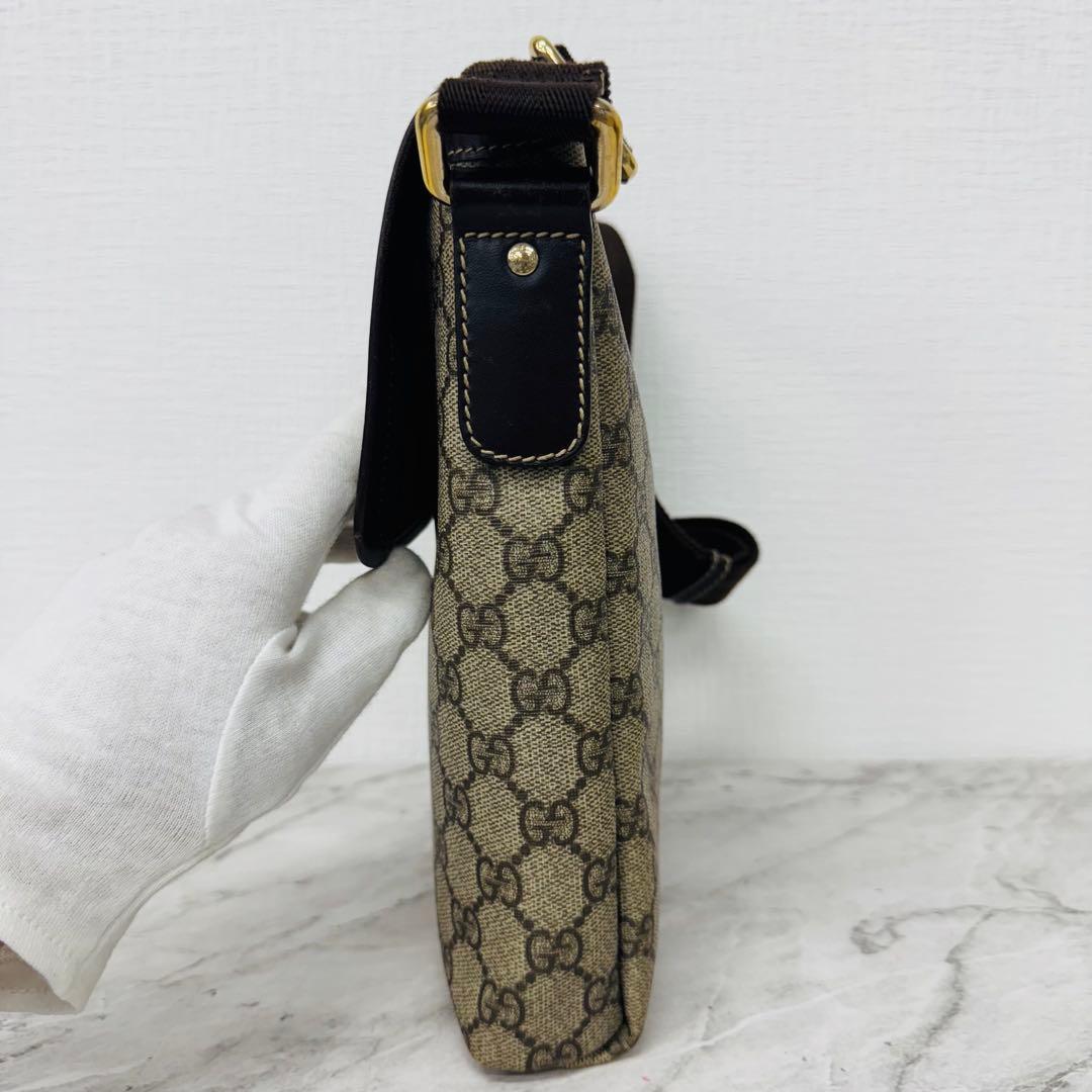 ✨GUCCI✨グッチ✨22366✨GG柄✨ブラウン✨ベージュ✨ショルダーバッグ✨