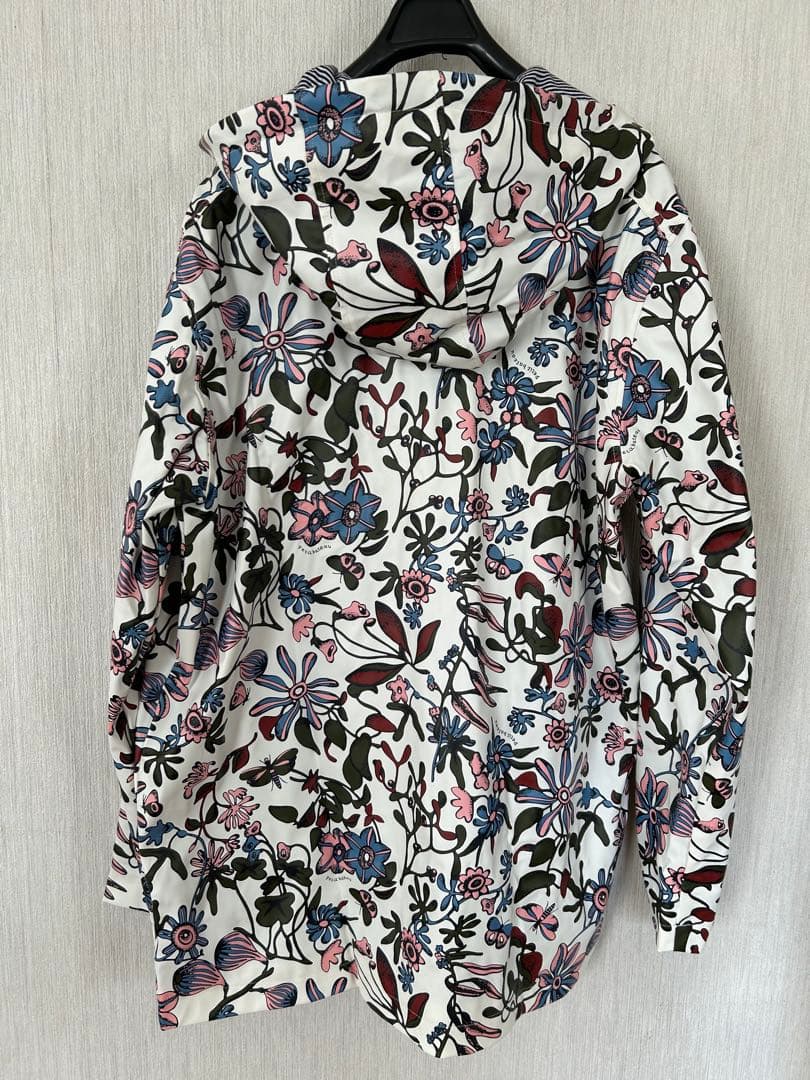 PETIT BATEAU ヨットパーカーフード付　花柄プリント