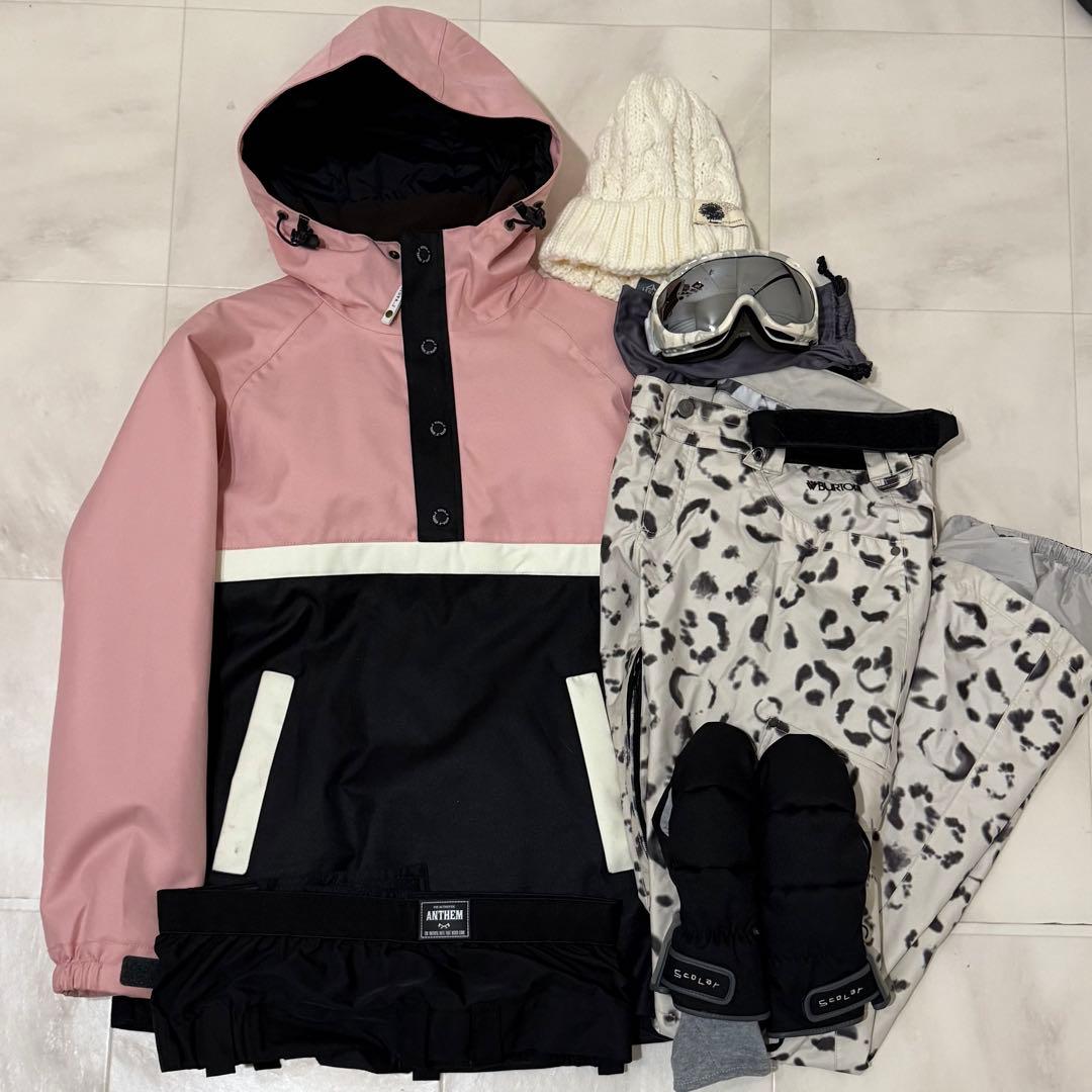 スノーボードウェア ジャケット　パンツ　セット　ニット帽　ゴーグル　手袋