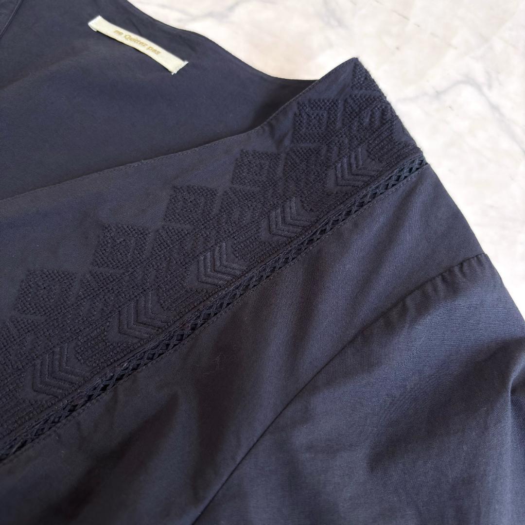 ヌキテパ エンブロイダリー カットワーク カシュクール ワンピース 紺 ub4