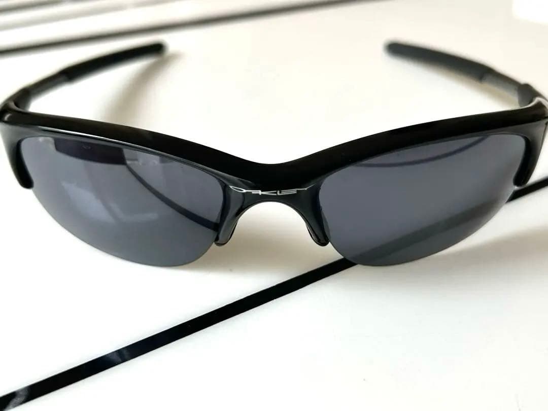 Oakley サングラス　廃盤モデル　made in USA 値下げ