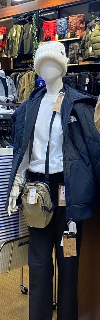 momoTHE NORTH FACE キルティングジャケット