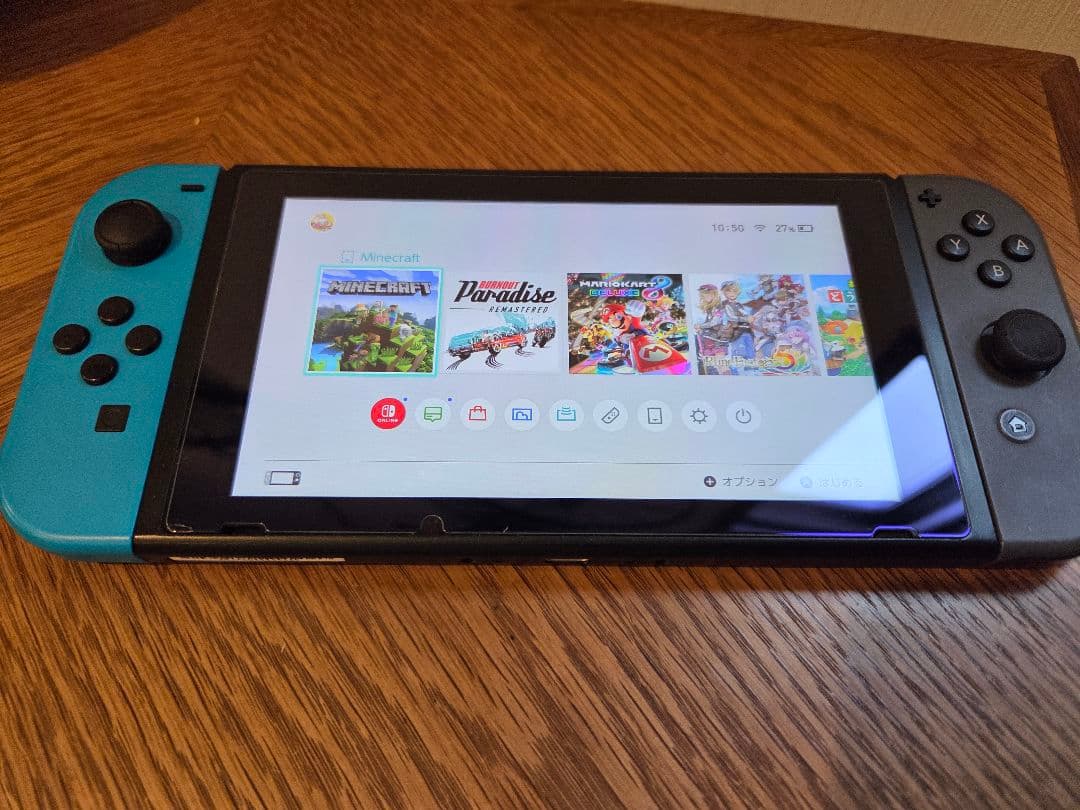 任天堂 Nintendo Switch 本体とコントローラー色違い　ジャンク品