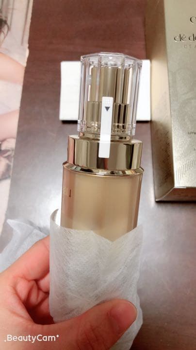 クレドポーボーテ セラムラフェルミサンs(新品)