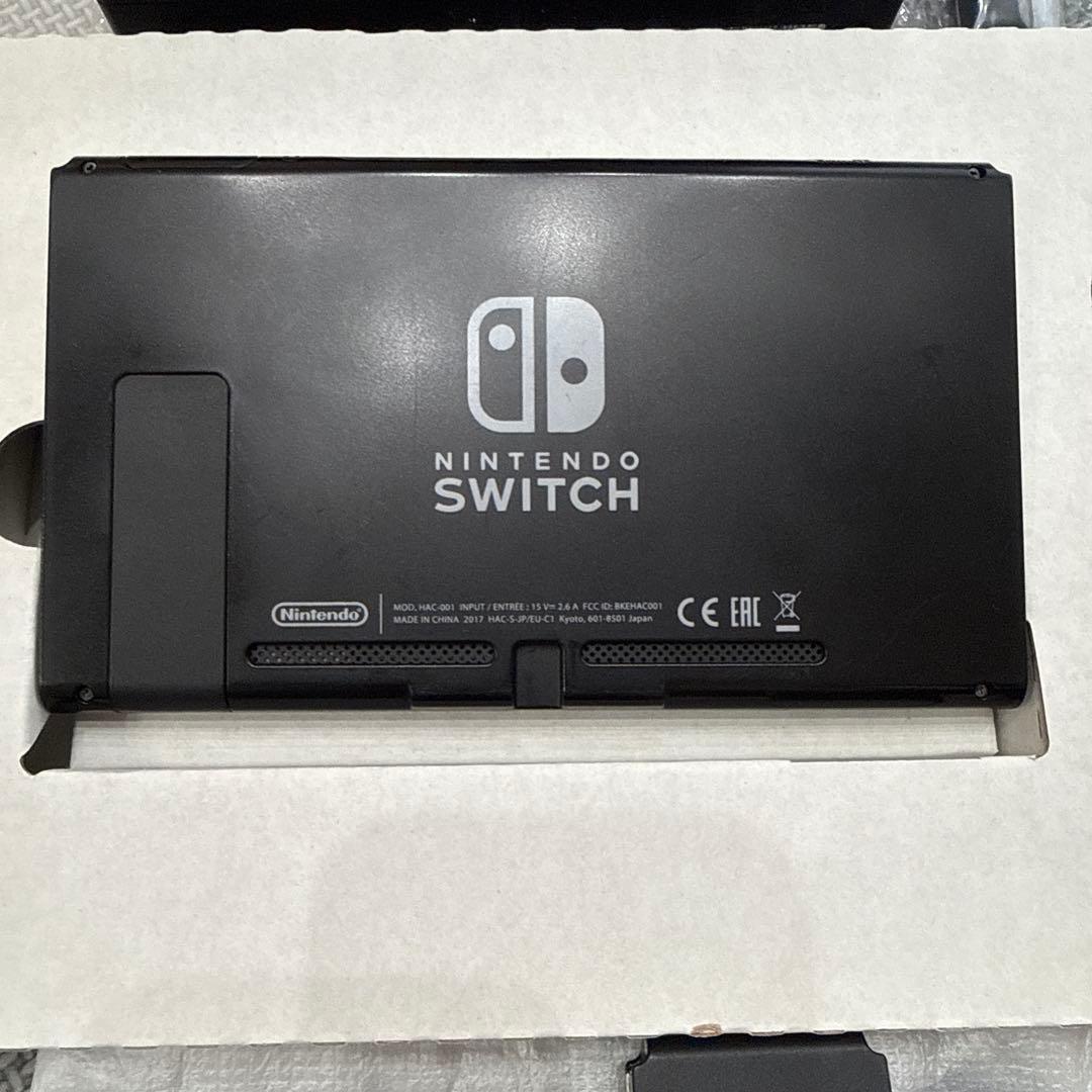 Switch 本体セット　グレー　スタンド、ポーチのおまけ付き