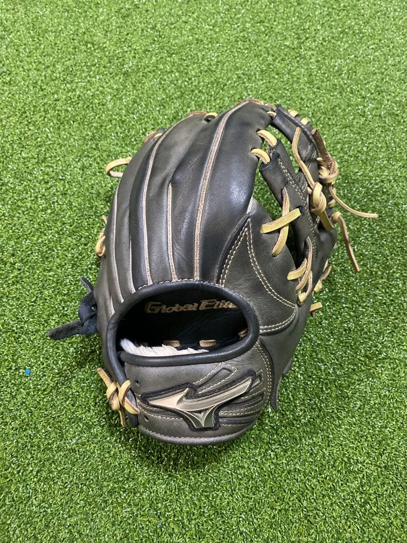 値下げしますMizuno Global Elite 野球グローブ 黒