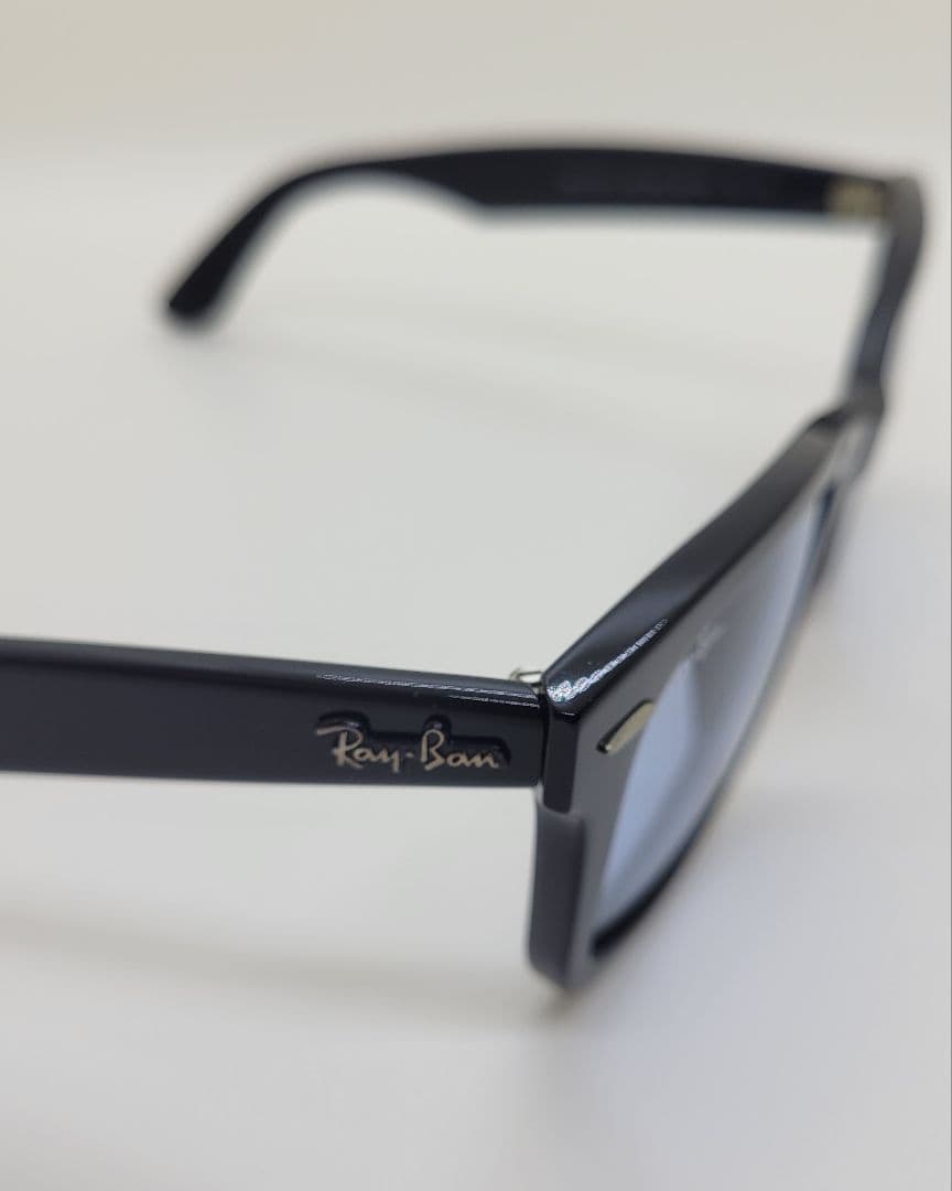 Ray-Ban（レイバン）WAYFARER ウェイファーラー RB2140F