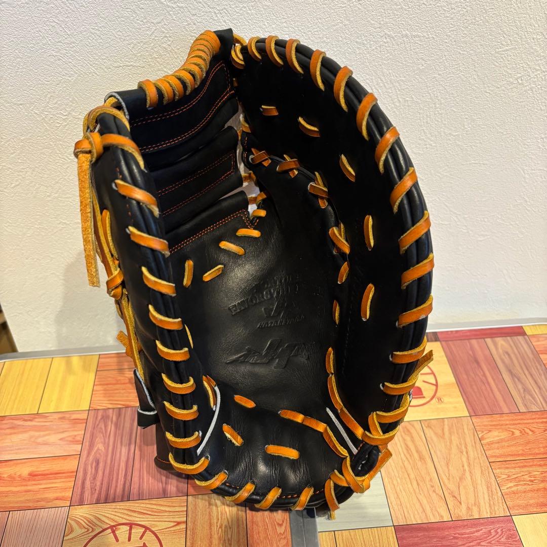 未使用 ハタケヤマ 軟式 ファーストミット ブラック 一塁手用 THX-831X