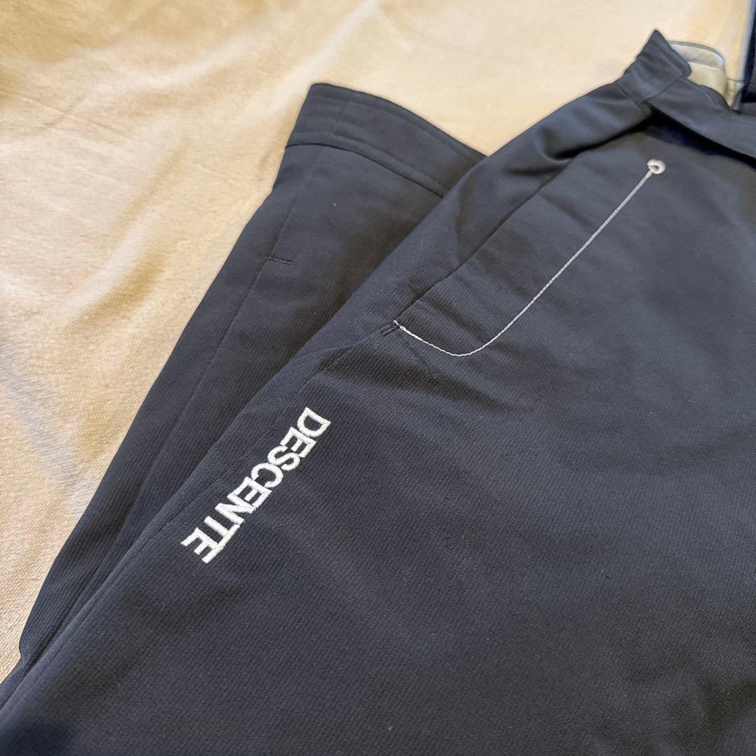 美品　DESCENTE 子ども用スキーウェア 黒140〜150cm