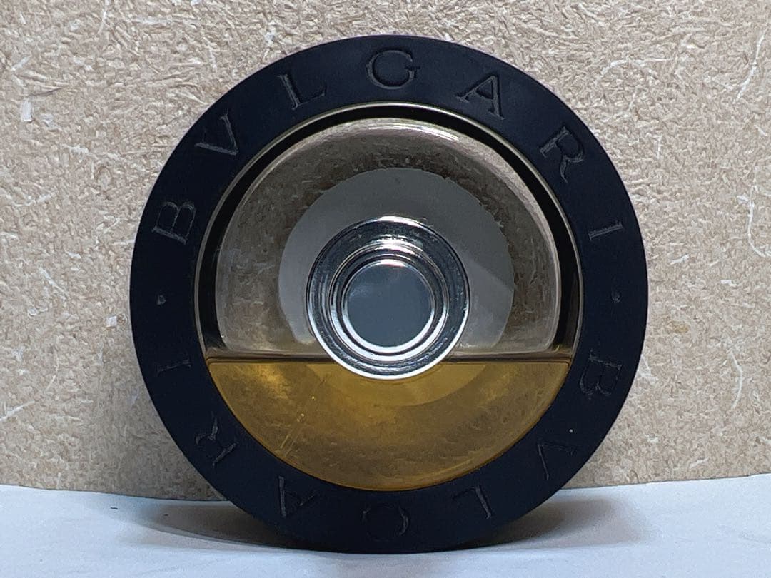 使用済みのブルガリ香水3個セット。