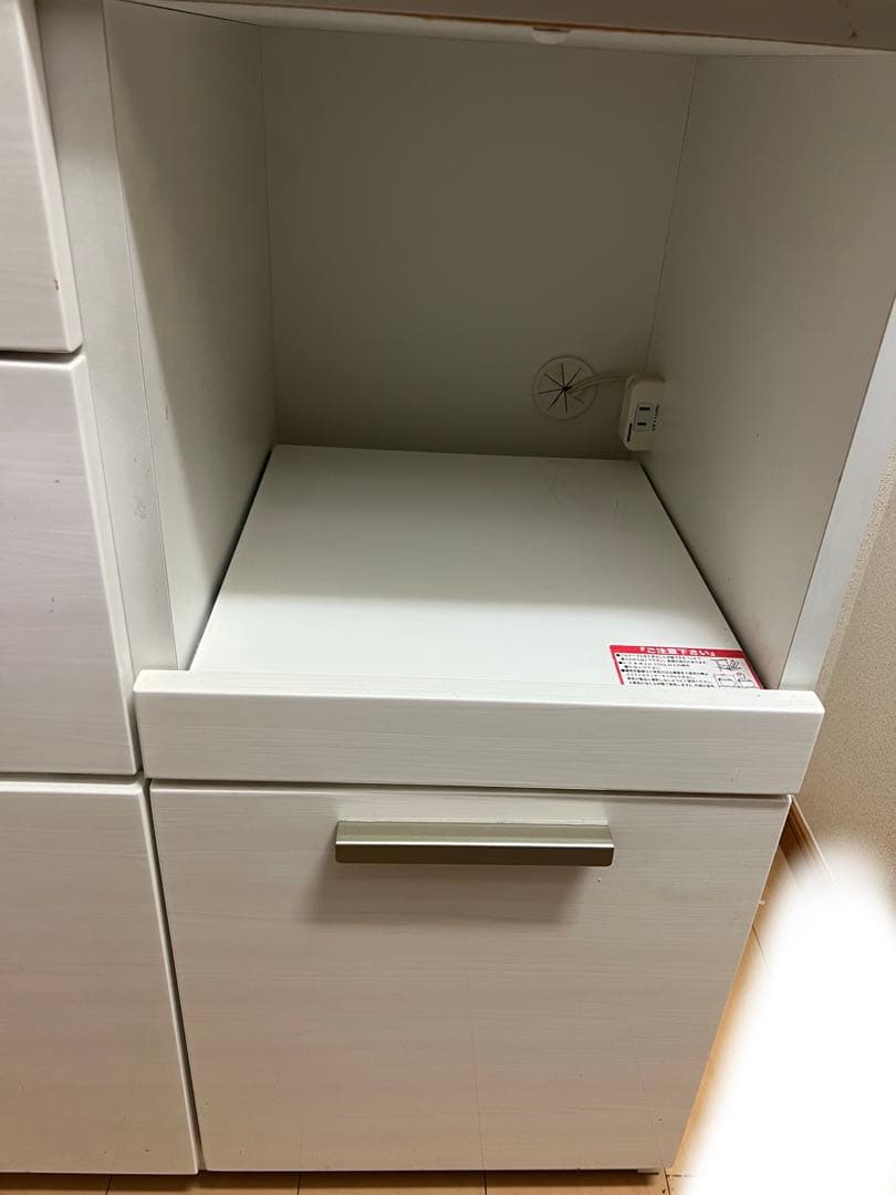 【12/19までのセール‼️送料込】ニトリ キッチンボード 100 食器棚