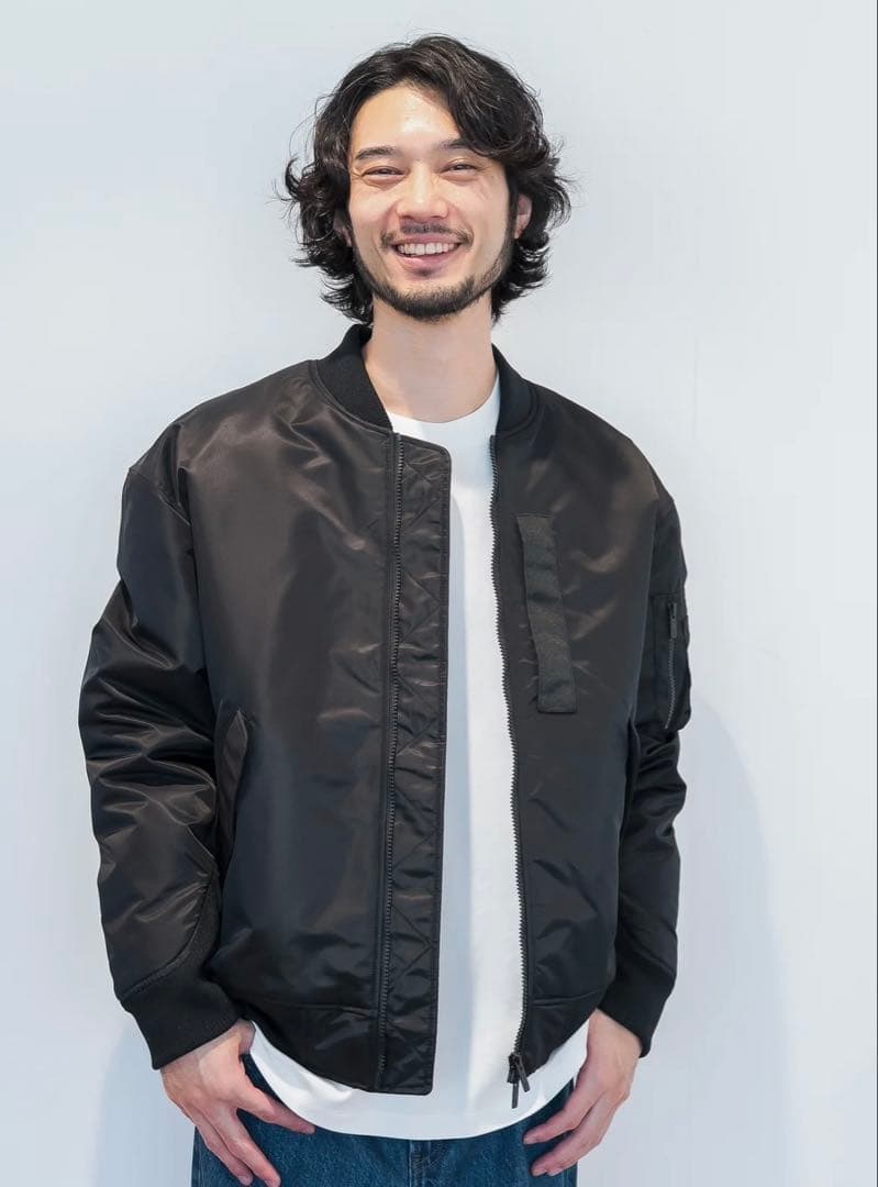 新品 XL ユニクロ +J ハイブリッドダウンオーバーサイズ MA-1 25aw