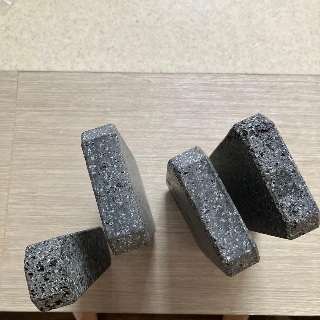 お値下げ15000円→12000円　冷え対策 溶岩ブロック　ホットブロック