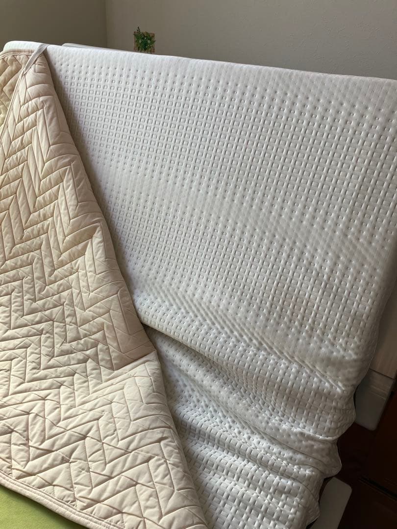 アクティブスリープ　電動ベッド　セミダブル　ハイスペーサー手元リモコン2パターン