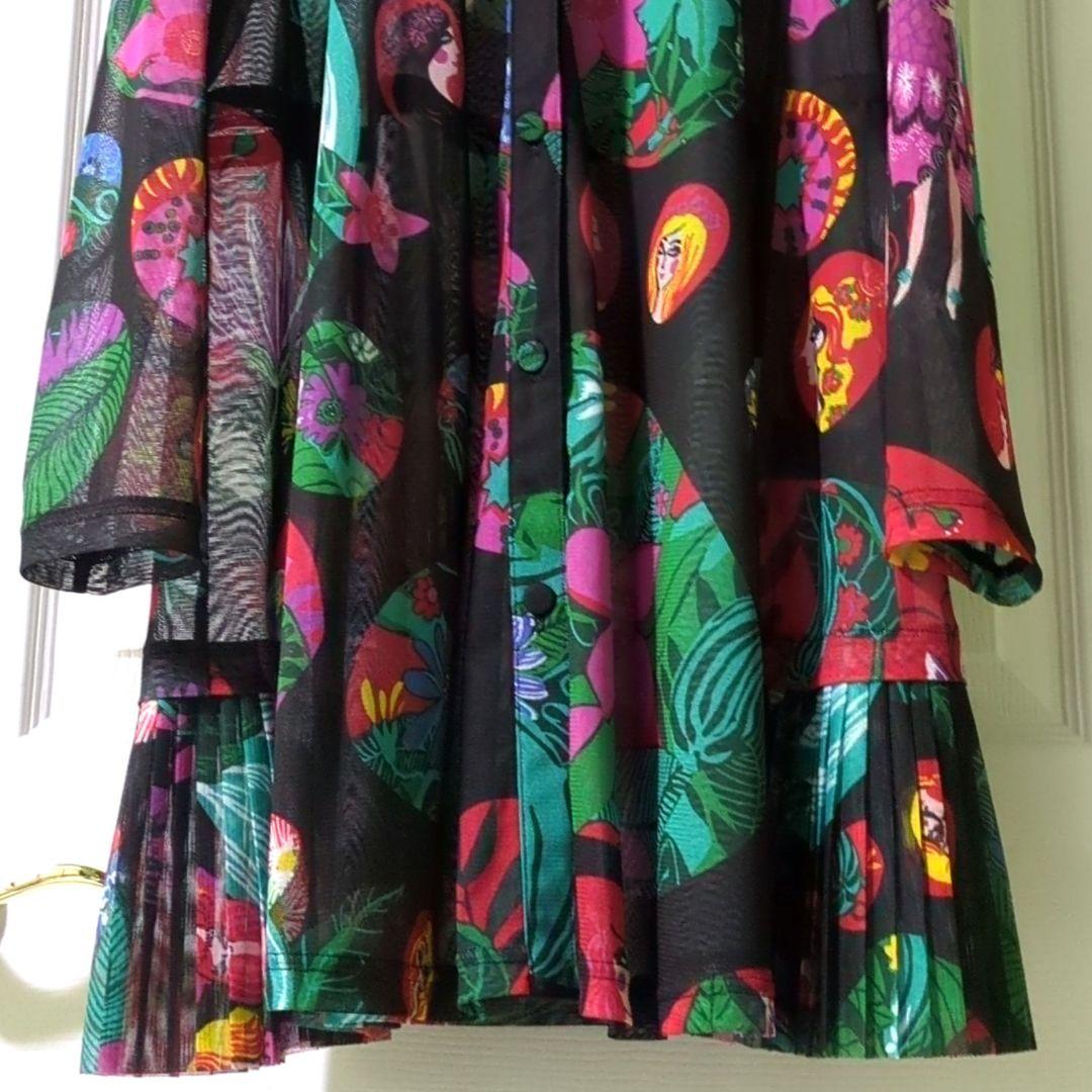 TOKUKO 1er VOL　前開き チュニック　羽織物　民族衣装　女性　お花