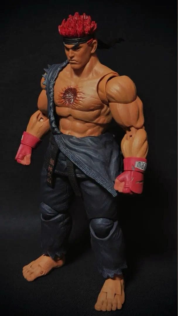 ウルトラストリートファイターIV アクションフィギュア殺意の波動に目覚めたリュウ