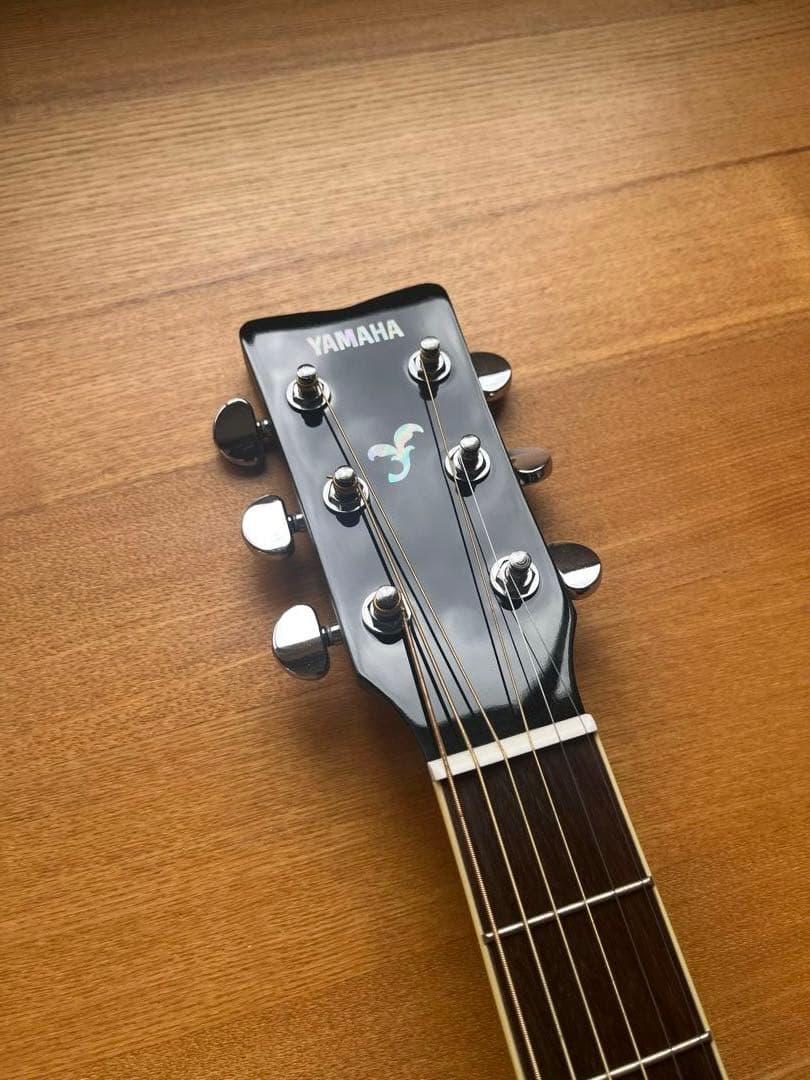 【美品】アコースティックギター YAMAHA FG820ブラック スターター付き