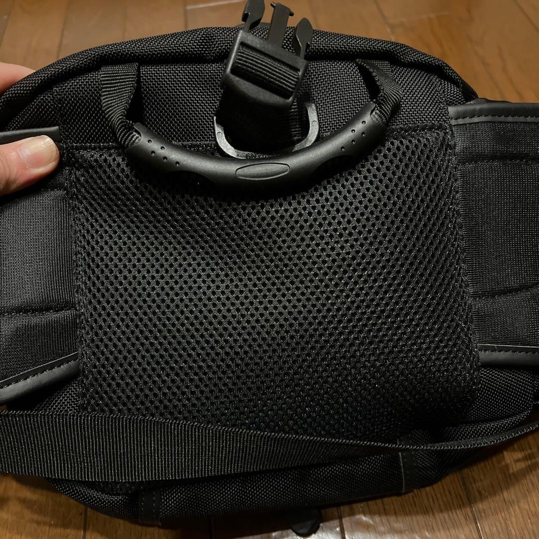 美品KUSHITANI クシタニ ヒップバッグ