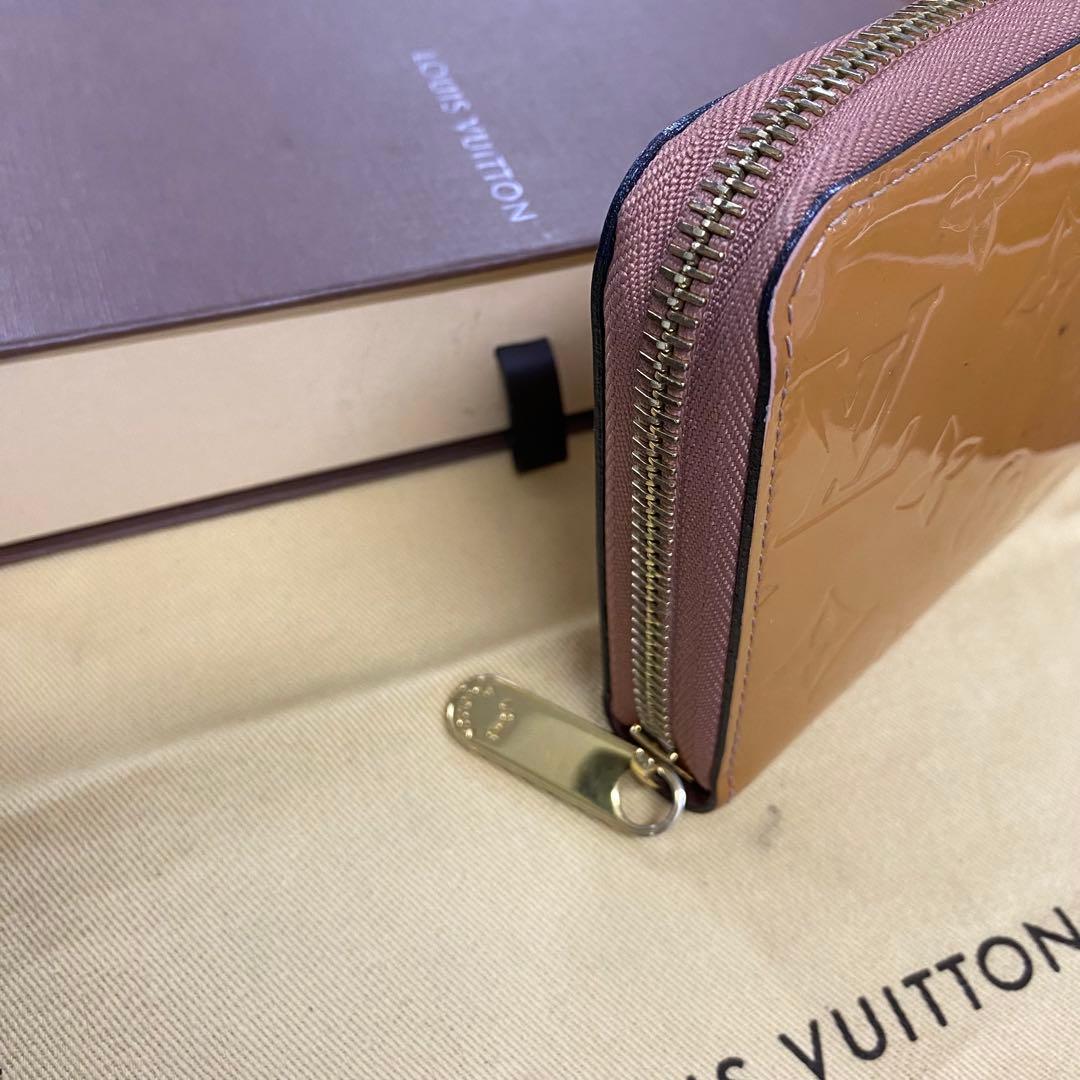 新品同様‼️現行　ルイヴィトン　ヴェルニ　財布　長財布　ジッピーウォレット