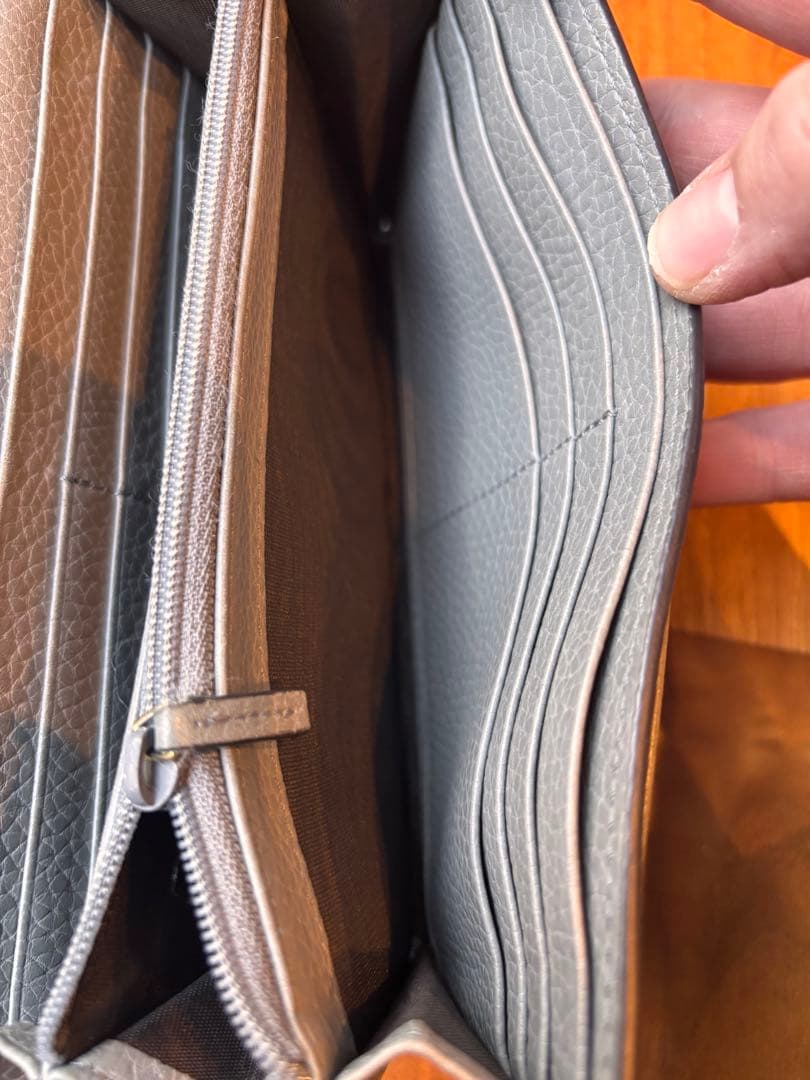 本物美品‼️グッチ 長財布 ビックマーモント GG レザー グレー ロゴ フラップ