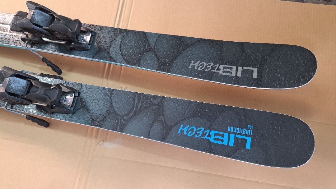 LIBTECH LIBSTICK 98 25/26 今季モデル ビン付