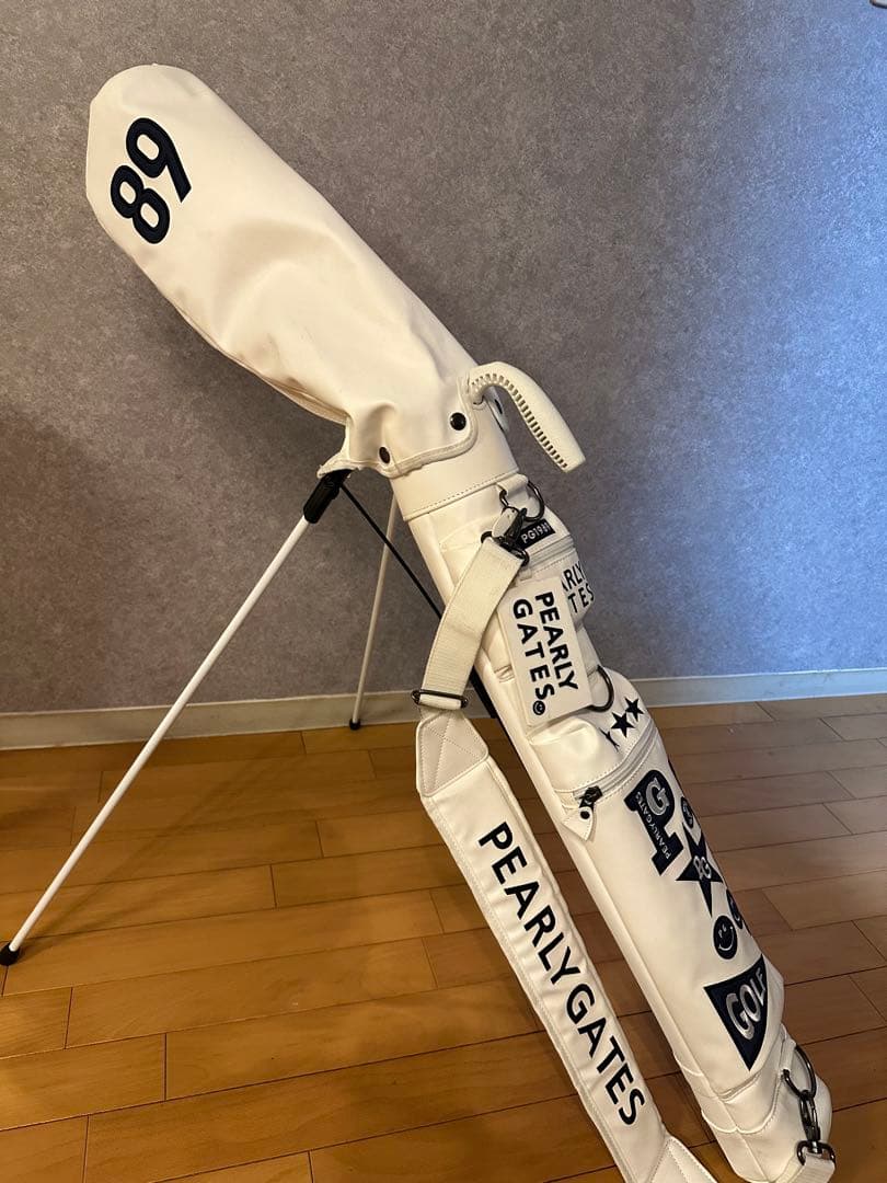 パーリーゲイツ　PEARLY GATES スタンドバッグ ホワイト