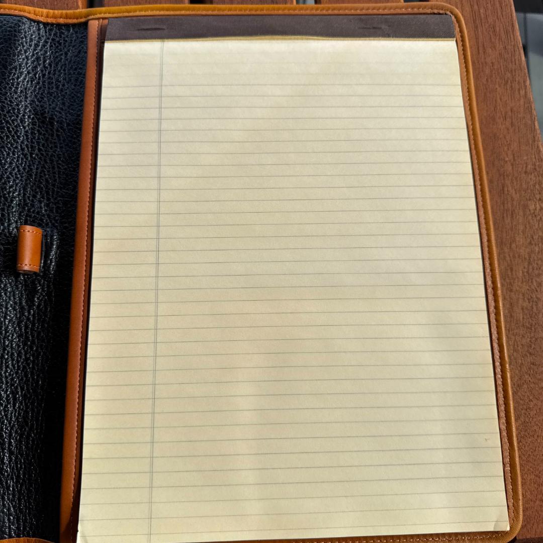 g*y様 新品未使用、自宅保管COACH A4版　レザー ノートパッドブラウン