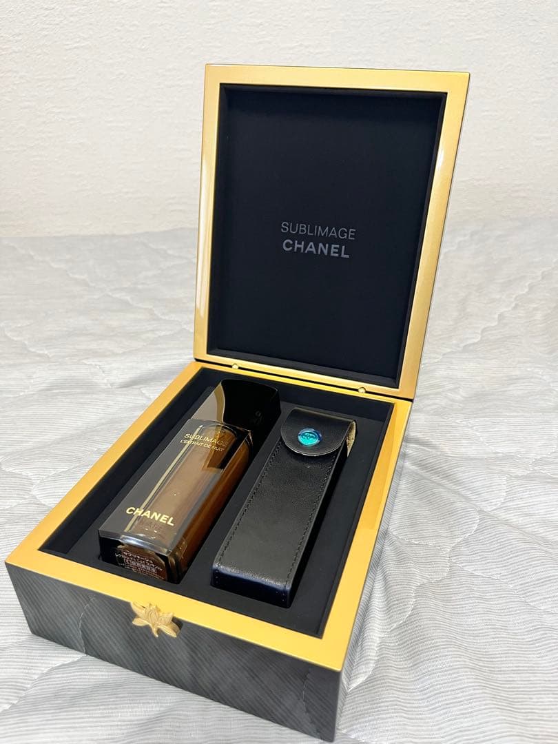 美容液 CHANEL SUBLIMAGE L'Extrait de Nuit