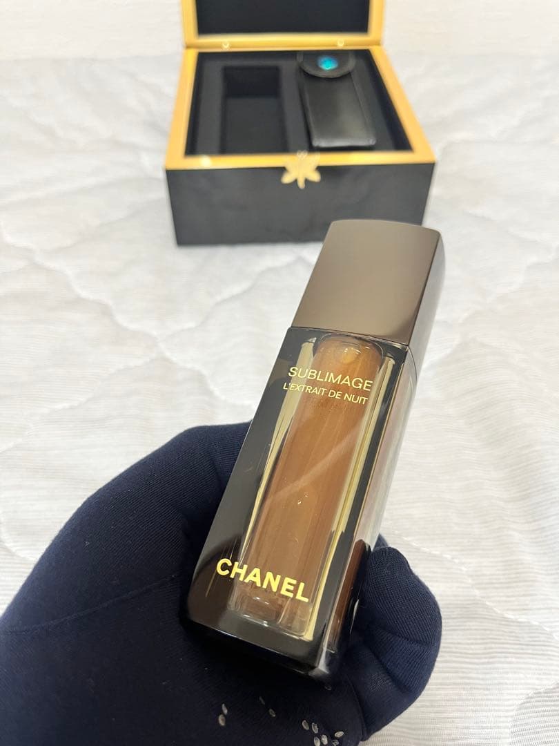 美容液 CHANEL SUBLIMAGE L'Extrait de Nuit
