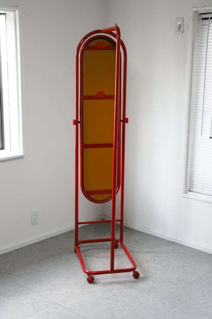 【TTT】スタンドミラー/姿見 ハンガーラック レトロポップ ポストモダン