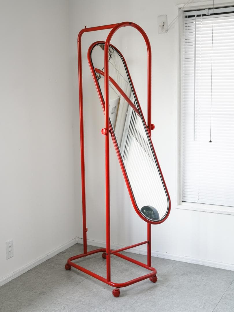 【TTT】スタンドミラー/姿見 ハンガーラック レトロポップ ポストモダン