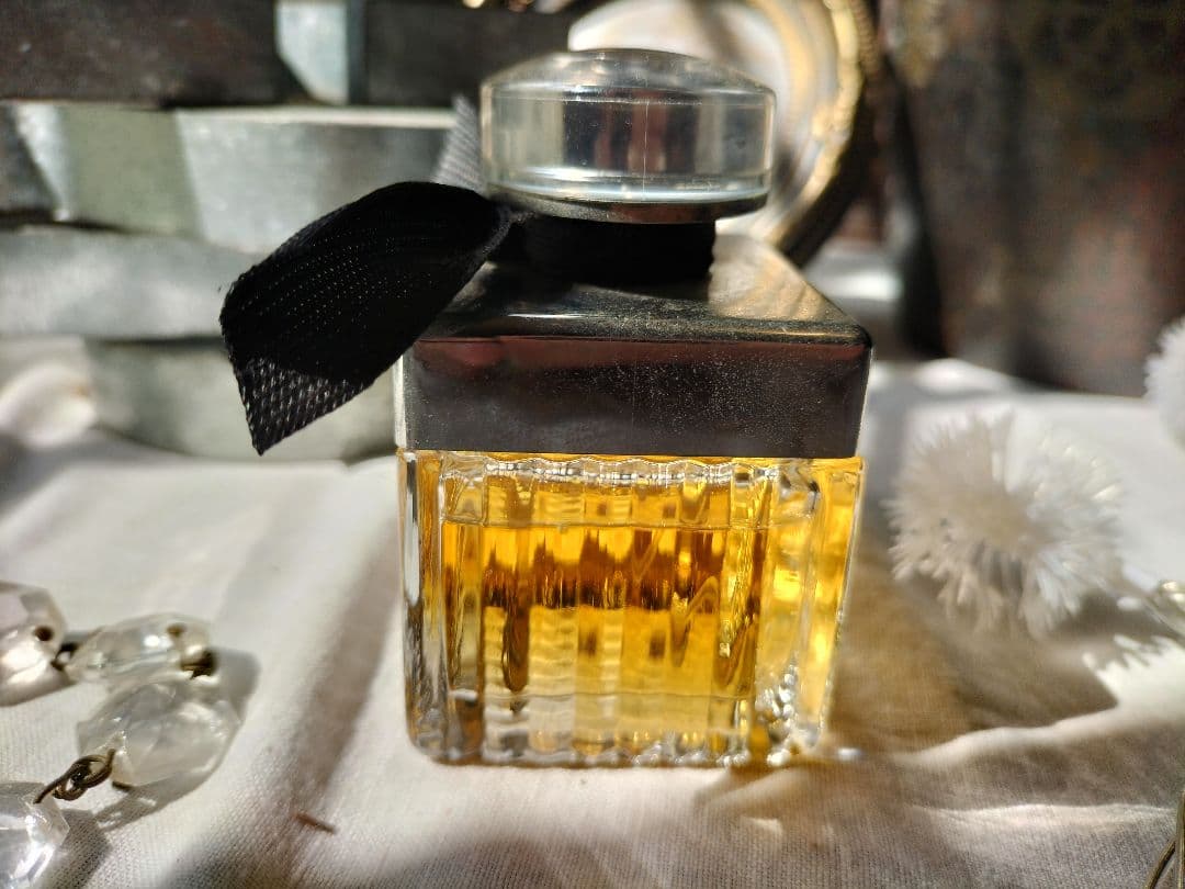 ミッチーさん専用　Chloé香水四角形ボトル オードパルファムインテンス50ml