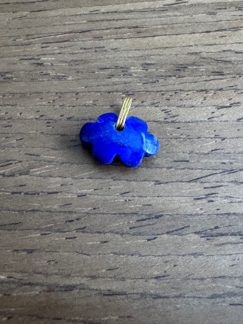 マリーエレーヌドゥタイヤック•雲•チャーム