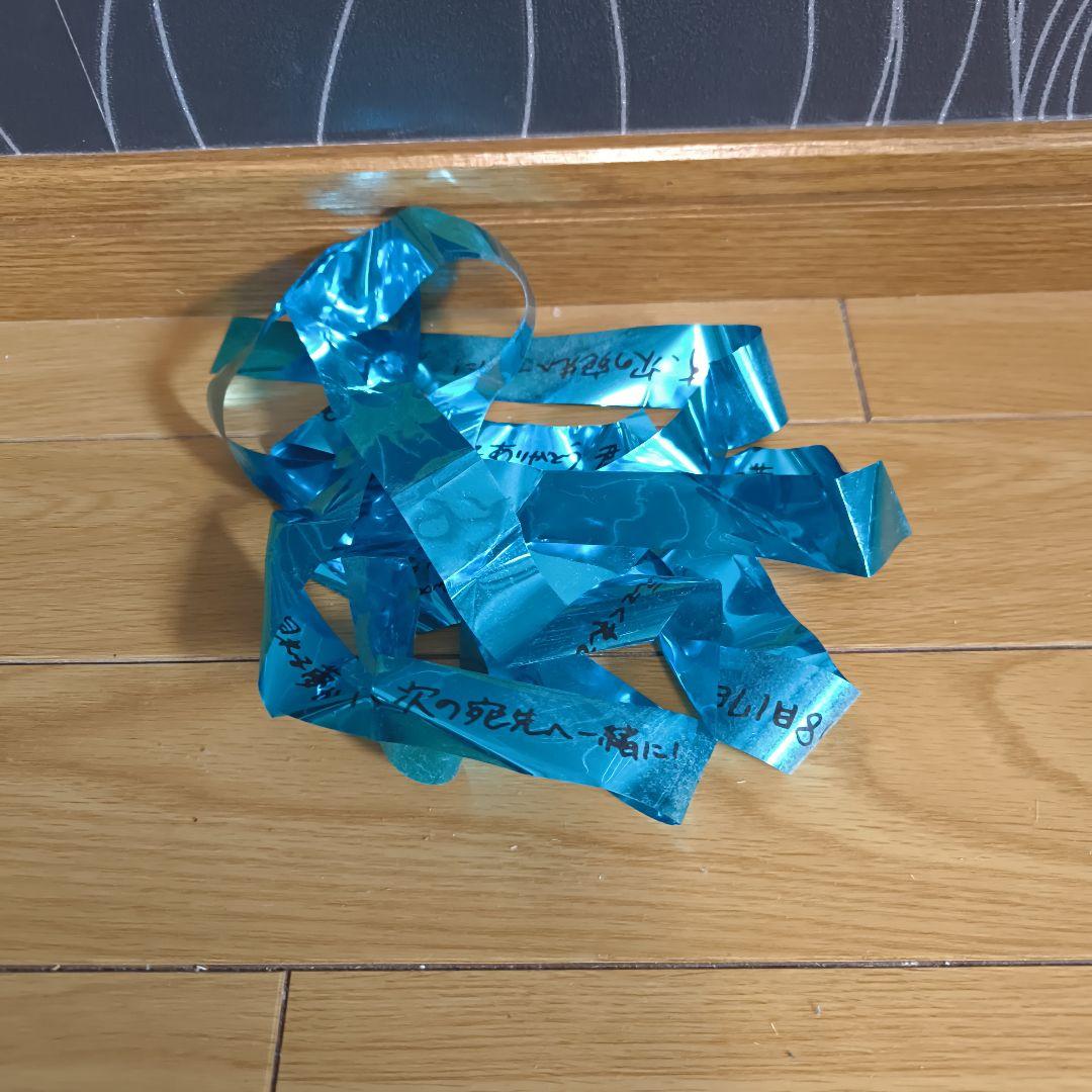 Reolの武道館ライブで降ってきたテープ