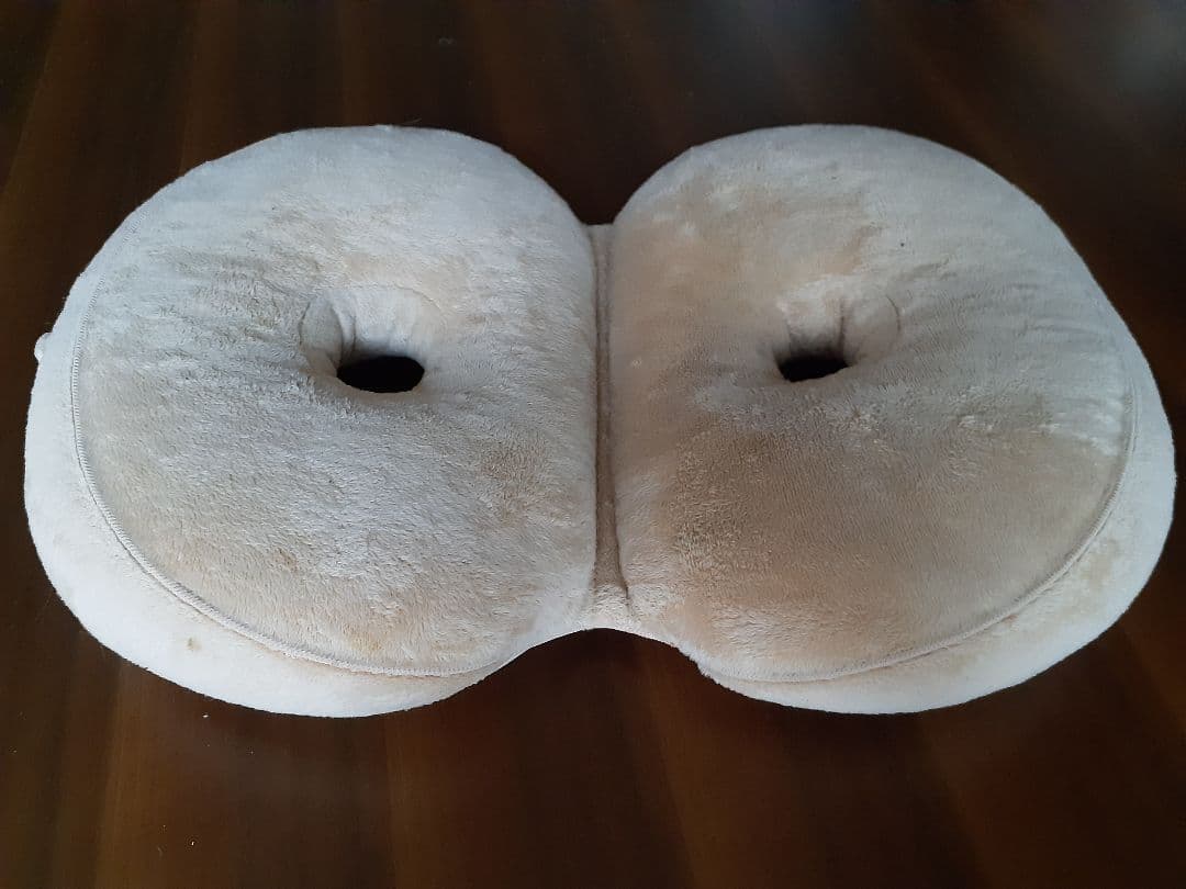 クッション　 骨盤矯正クッション 骨盤矯正 姿勢改善