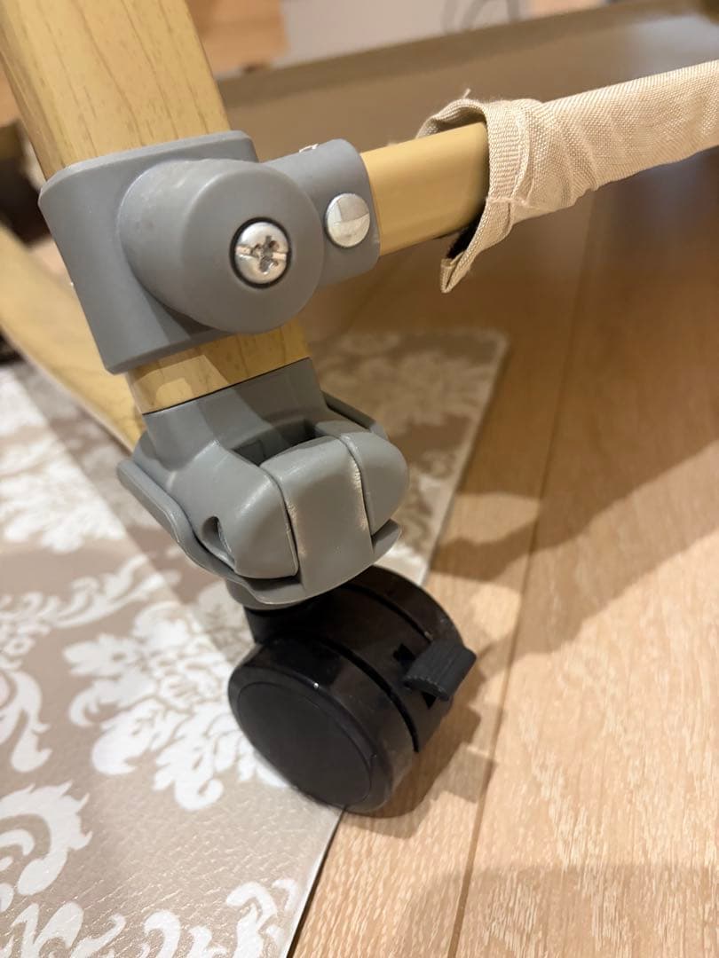 SINDurumer 3IN ベビーベッド キャスター付き