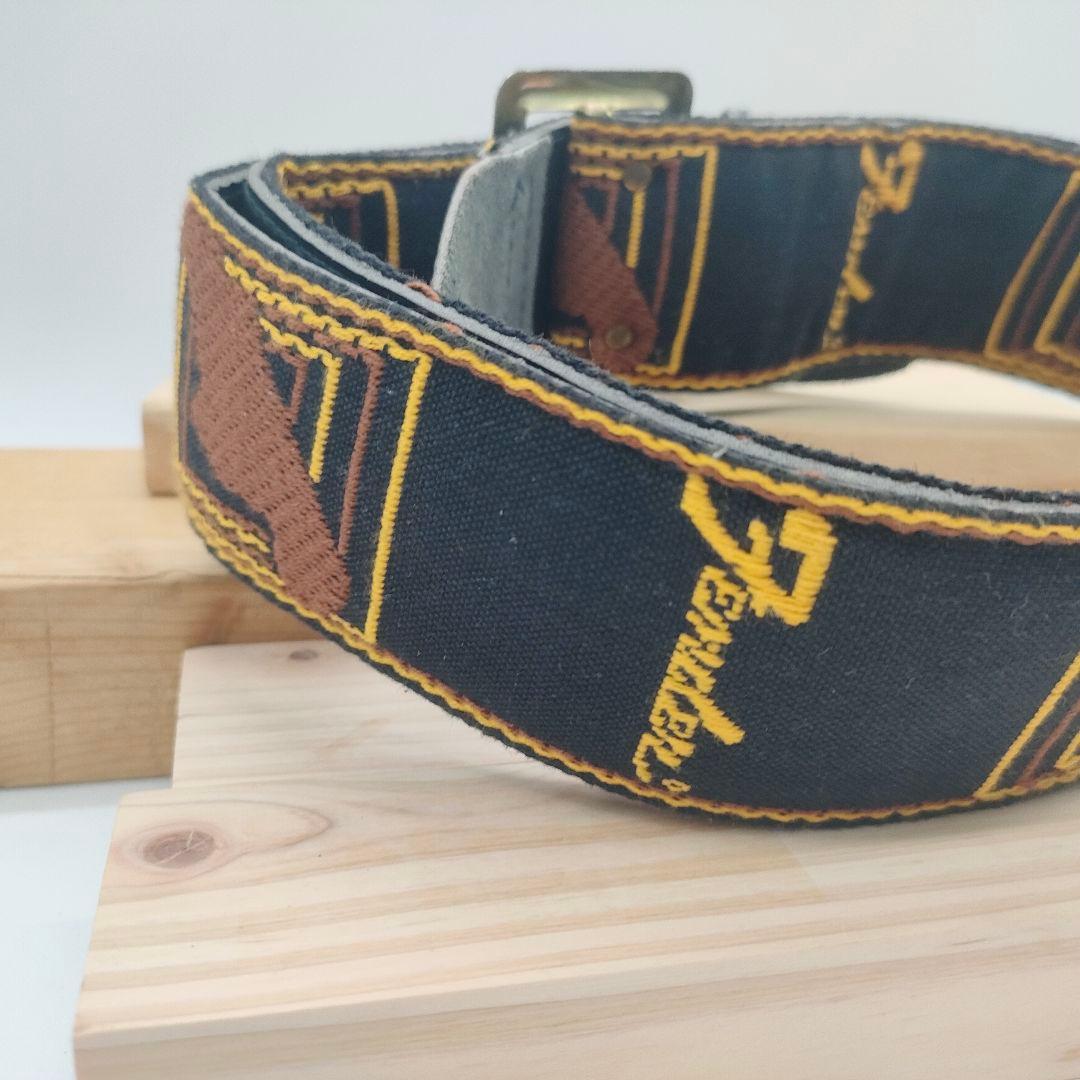 フェンダー ギターストラップ ヴィンテージ 金属バックル