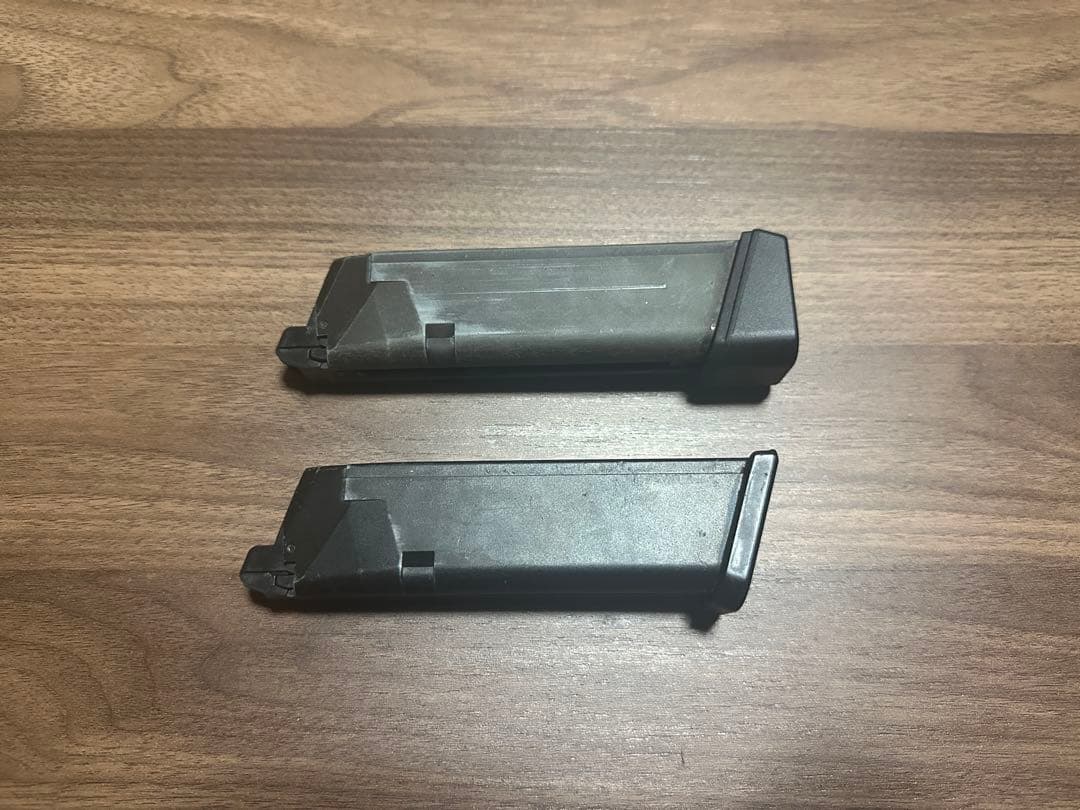 東京マルイGlock 17 gen4 マガジン ガス BB弾 付