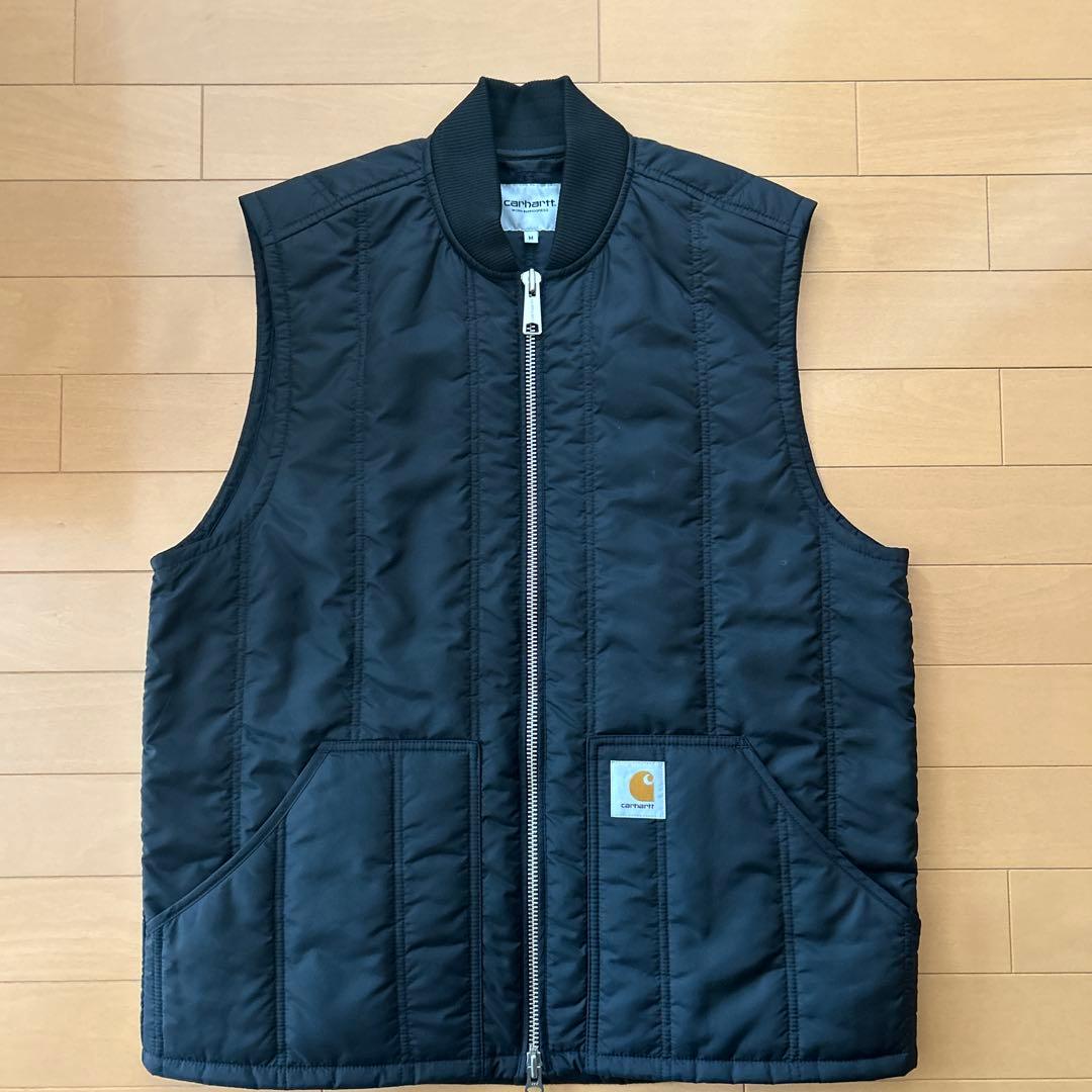 Carhartt ブラック キルティングベスト M