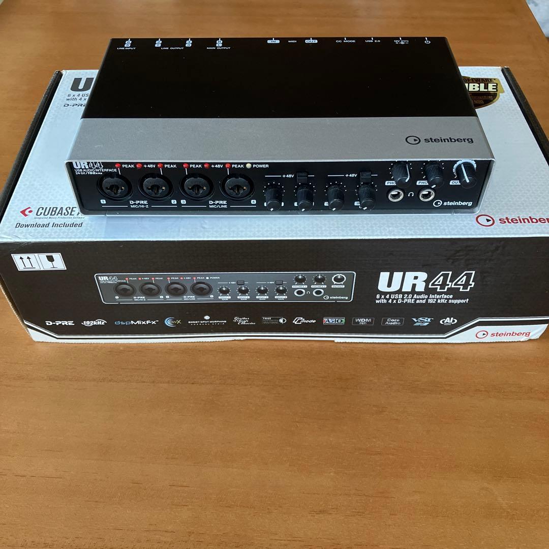 Steinberg UR44 オーディオインターフェイス【通電確認済み】