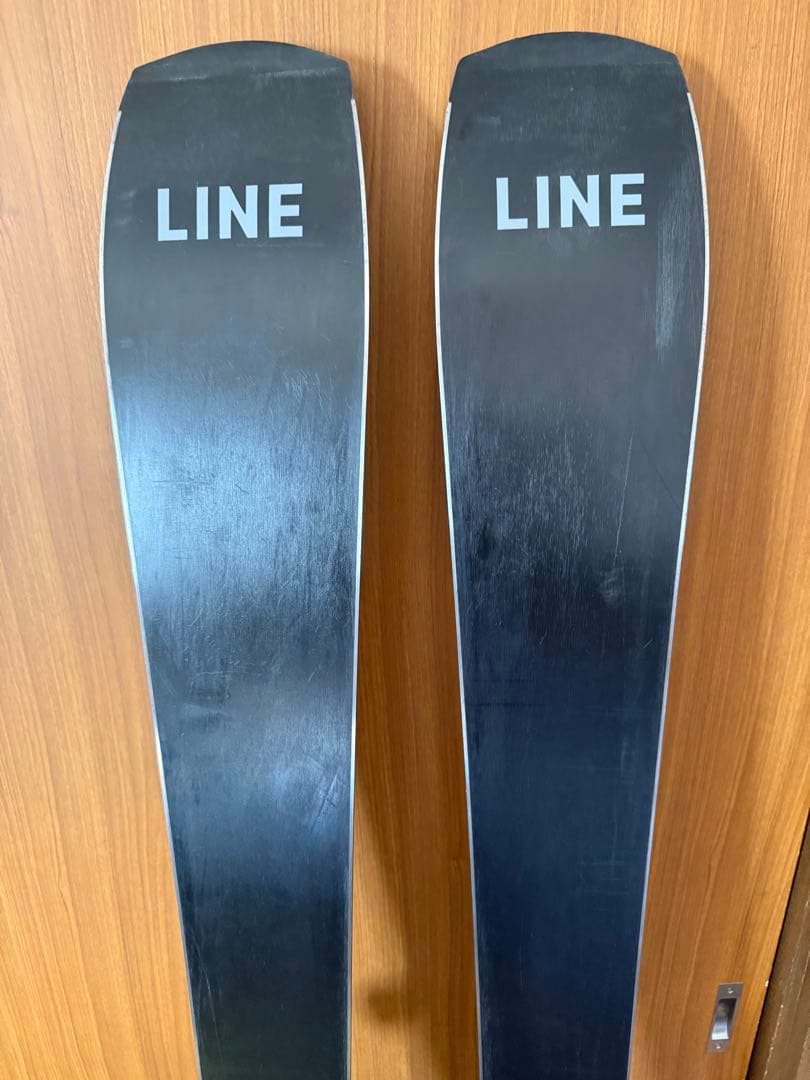 LINE BLADE W ２０−２１モデル 160cm中古 トップシートカスタム