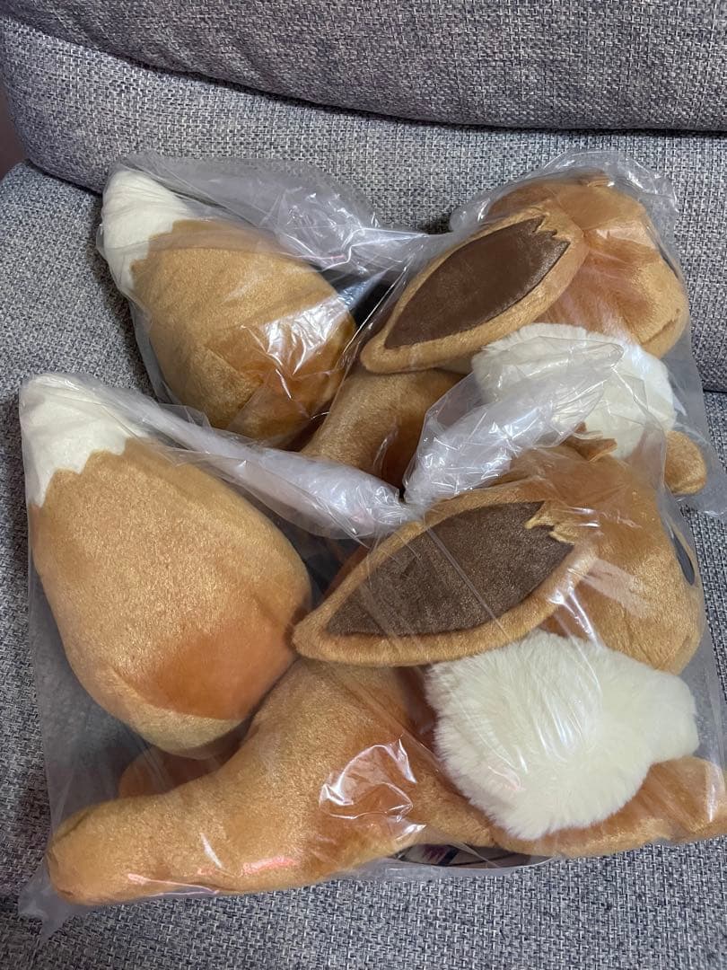 ぬいぐるみ 等身大イーブイ 寝そべり 2体セット / ポケモン pokemon