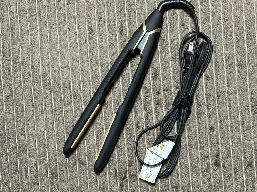 絹女　KINUJO ヘアアイロン