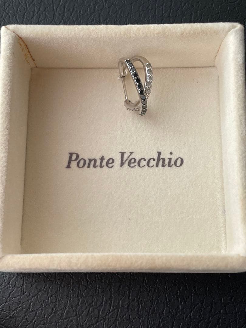 お値下げ　ポンテヴェキオ　ピアス　ダイヤ　ブラックダイヤ　フープピアス　片耳