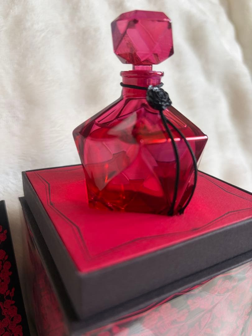 新品未使用　資生堂　ローズルージュ　パルファン　32ml アトマイザー付き