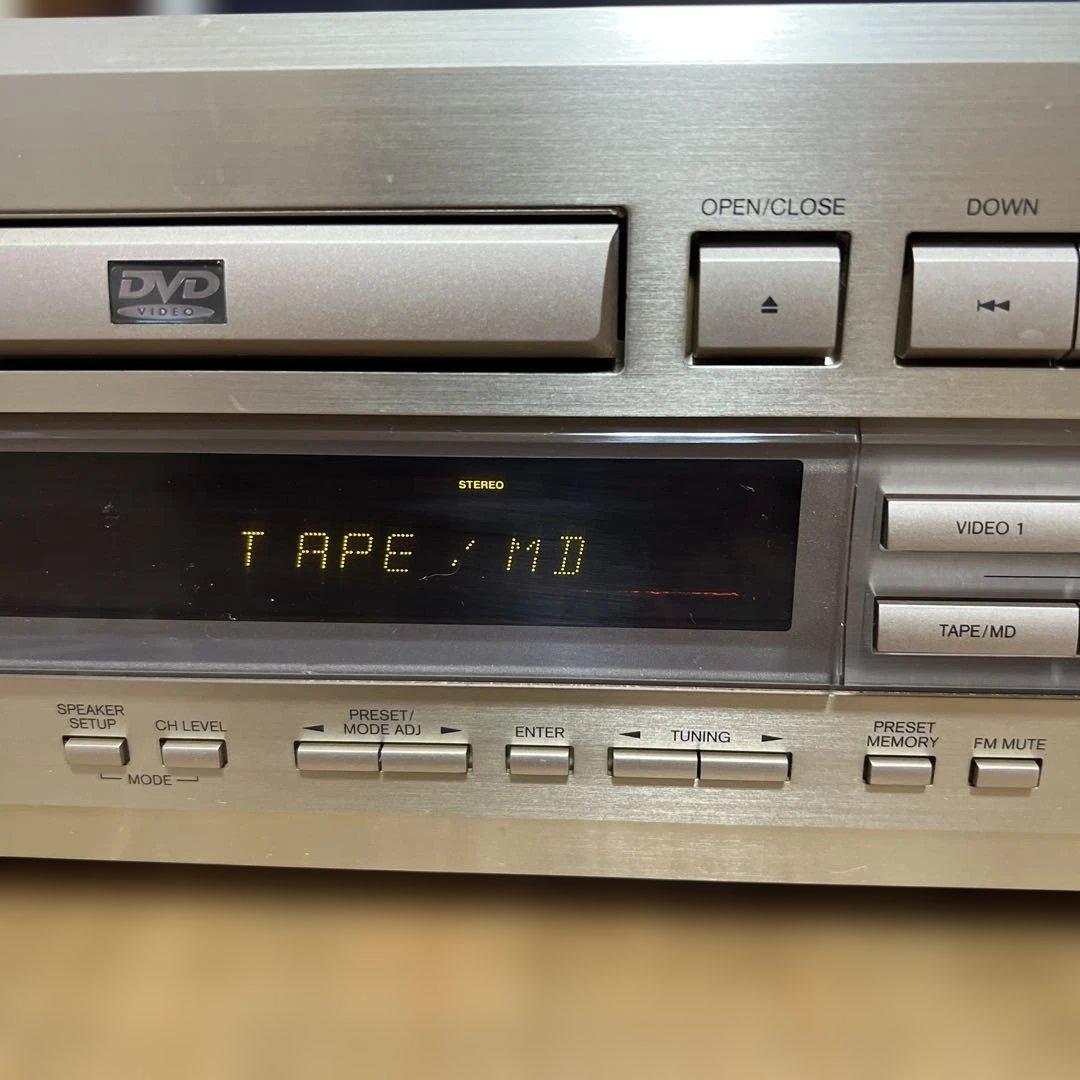 ONKYOオーディオ DVDレシーバー DR-90中古品。