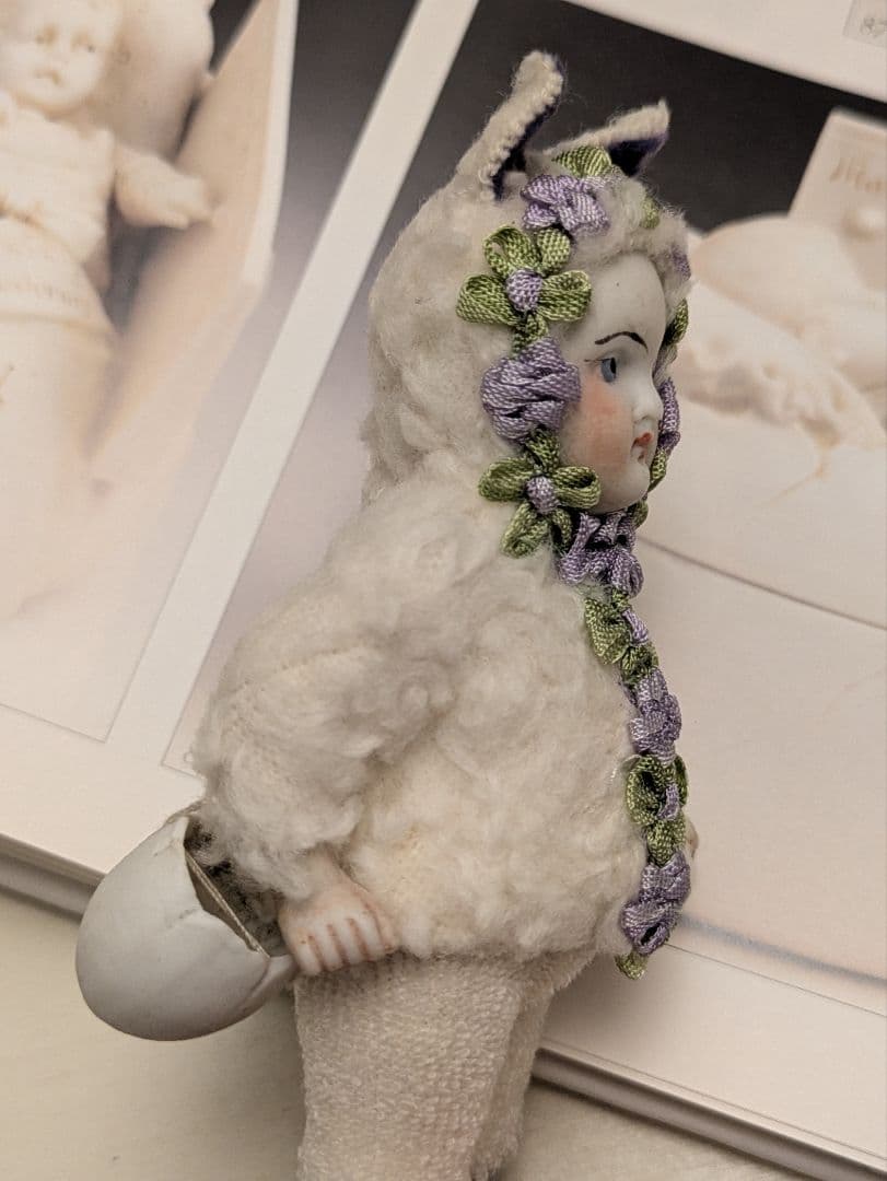 アンティークビスクドール