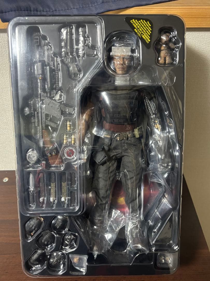 ホットトイズ　ケーブル　デッドプール