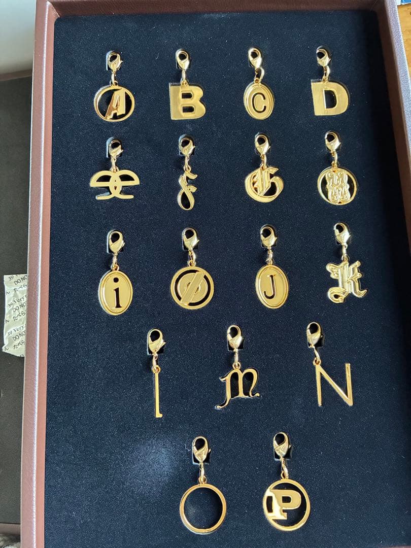 開封品　KinKi Kids Best Album39 Very much