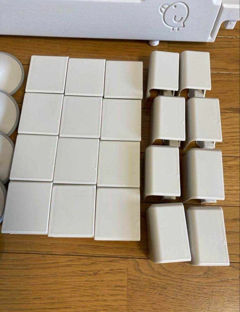 【うかうか】iFamバーチ　ベビーサークル　扉付き10枚　ベージュ